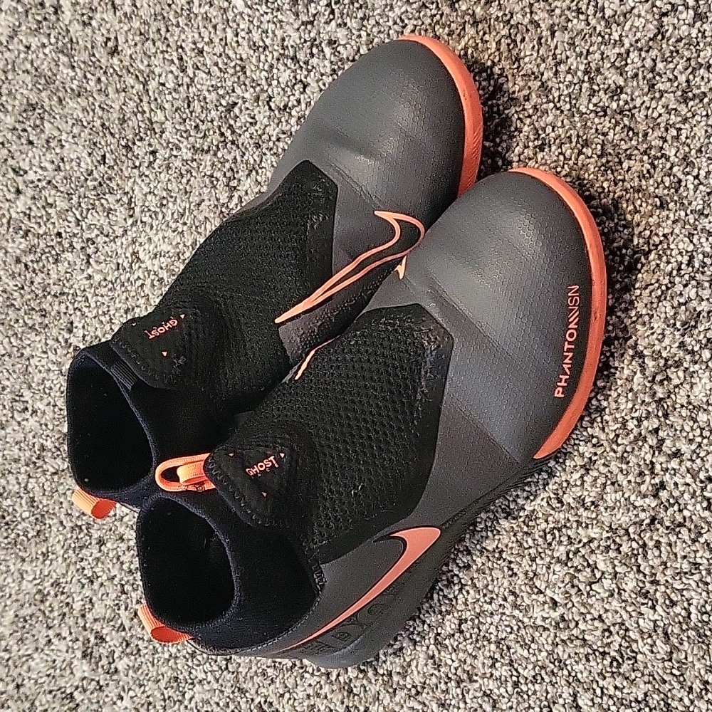 Boys Nike Shoes